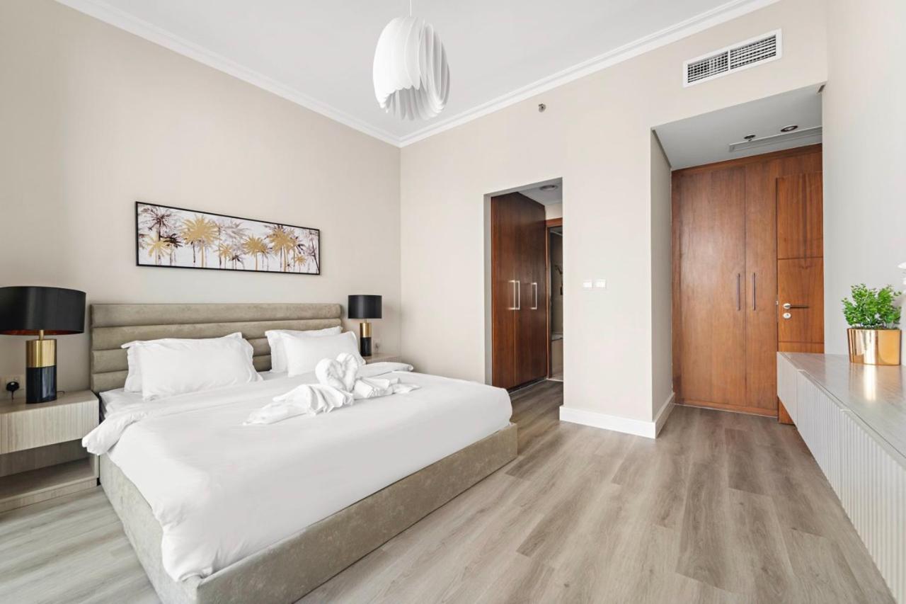 First Class 3br With Full Burj Khalifa And Fountain View Апартаменты