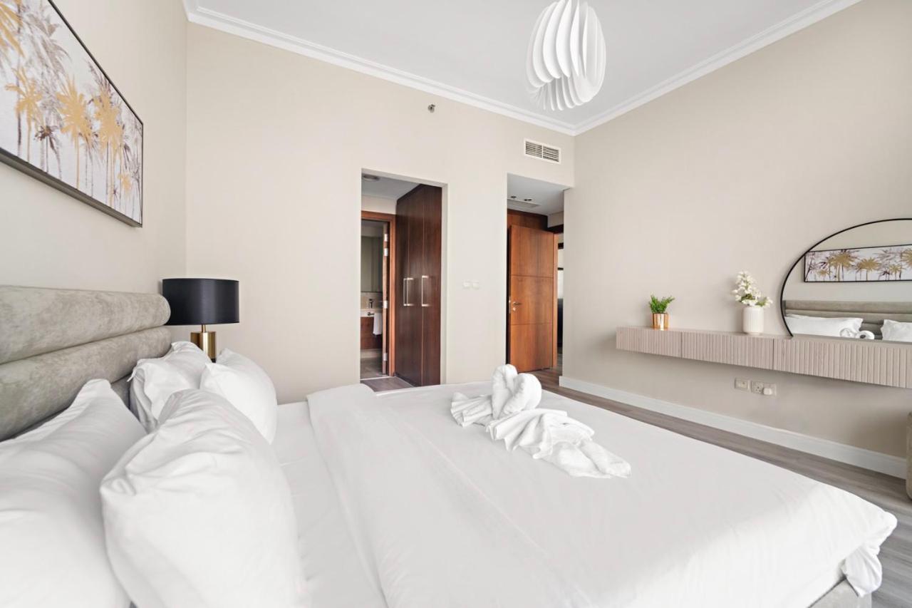 First Class 3br With Full Burj Khalifa And Fountain View Апартаменты Дубай