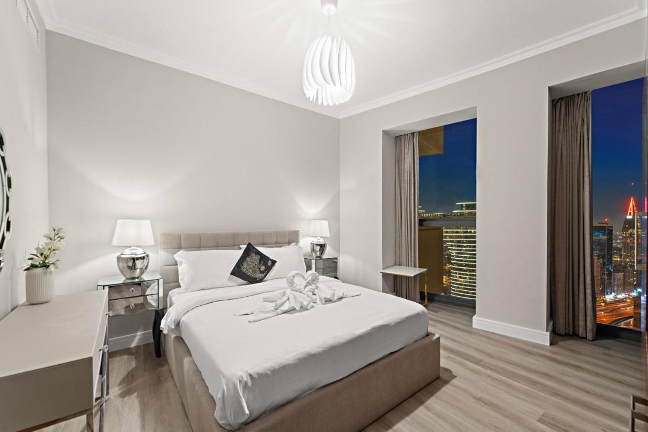 Апартаменты First Class 3br With Full Burj Khalifa And Fountain View