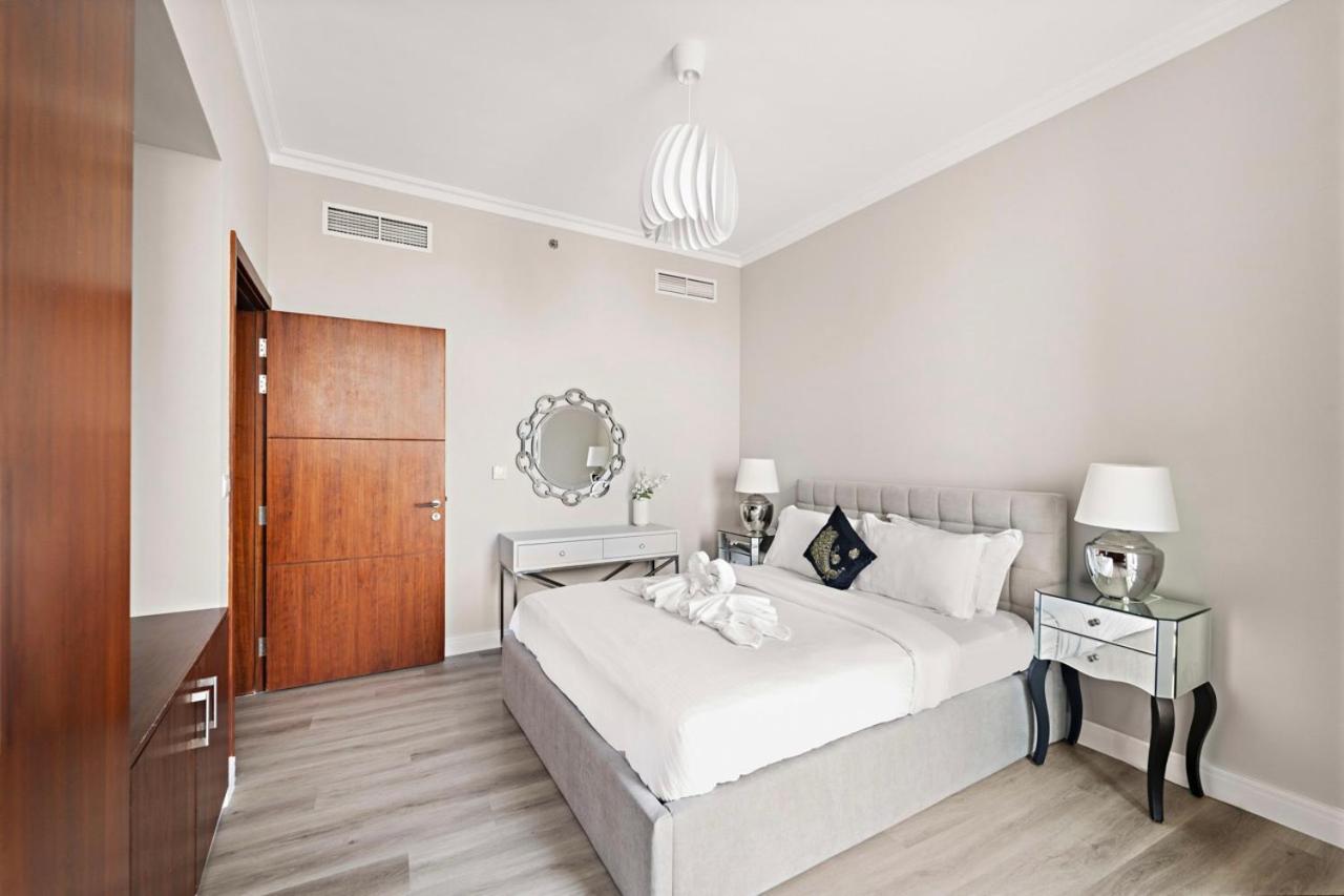 First Class 3br With Full Burj Khalifa And Fountain View Апартаменты Дубай