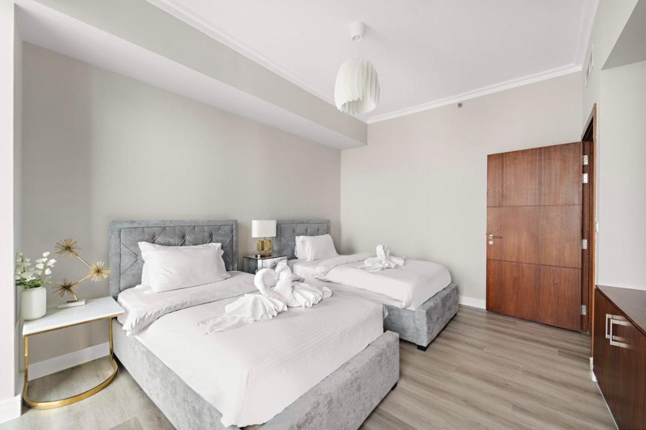 First Class 3br With Full Burj Khalifa And Fountain View Апартаменты